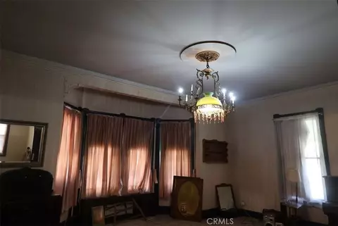 Living - 209 Carlton, Pasadena, CA 91103 photo 2 of 2