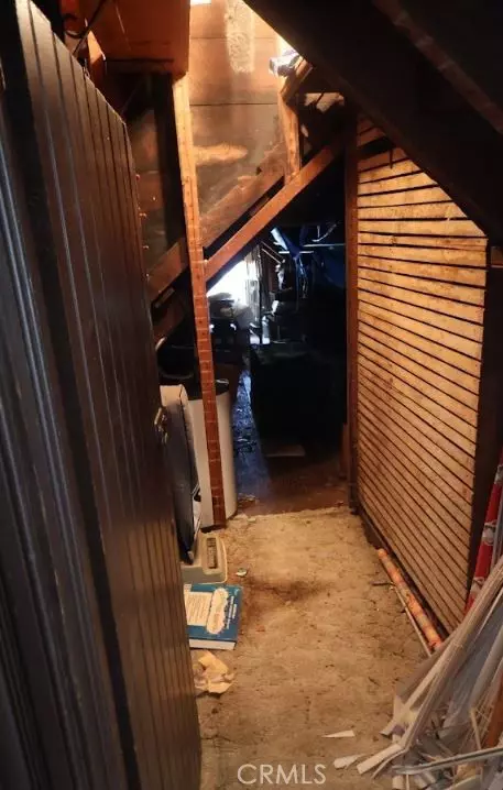 Entry Way - 209 Carlton, Pasadena, CA 91103 photo 8 of 8