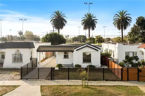 1626 W 60th Pl, Los Angeles, CA 90047