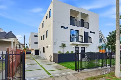 300 E 25th, Los Angeles, CA 90011