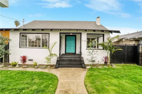 710 W 49th Pl, Los Angeles, CA 90037