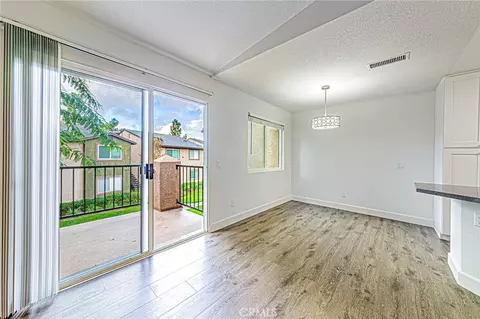 2608 Avenida Del Vis, Corona, CA 92882