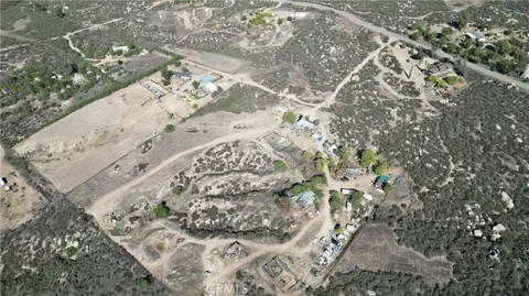 31111 Red Mtn, Hemet, CA 92544