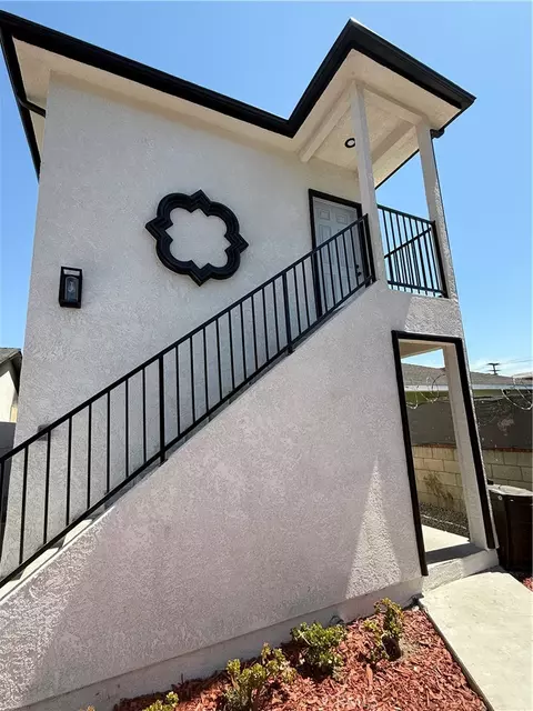 8624 Graham Ave, Los Angeles, CA 90002
