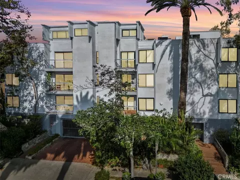 7505 Hampton Ave #4, West Hollywood, CA 90046