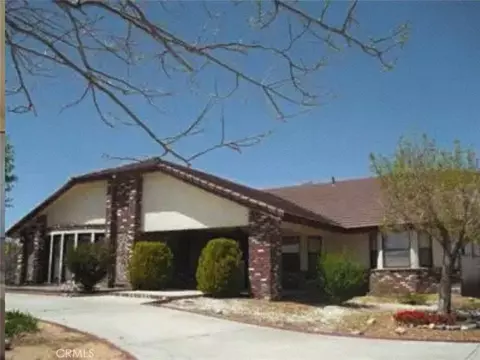 18550 Yuba, Hesperia, CA 92345