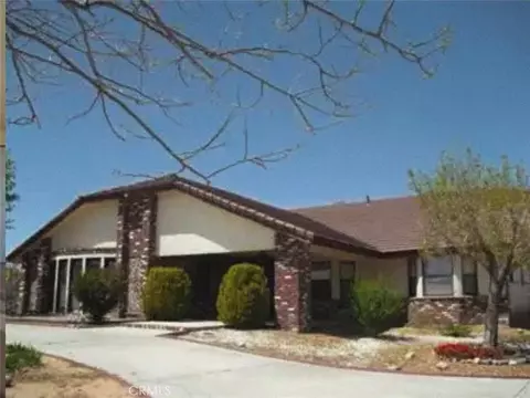 18550 Yuba, Hesperia, CA 92345