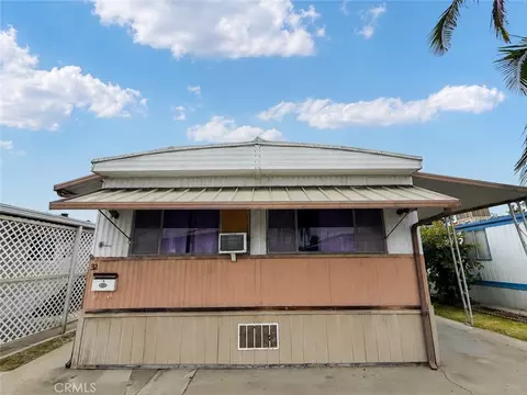 12147 Lakeland Rd #32, Santa Fe Springs, CA 90670