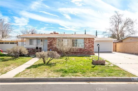 1634 Sweetbrier, Palmdale, CA 93550