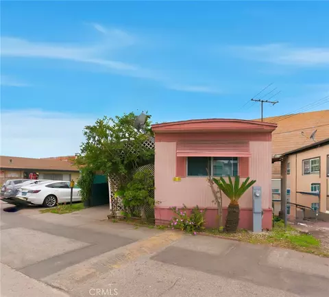 356 W Redondo Beach Blvd #25, Gardena, CA 90248