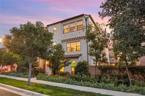 214 Elkhorn, Irvine, CA 92618