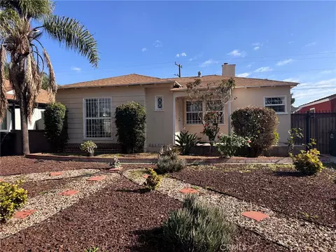 9726 Kauffman Ave, South Gate, CA 90280