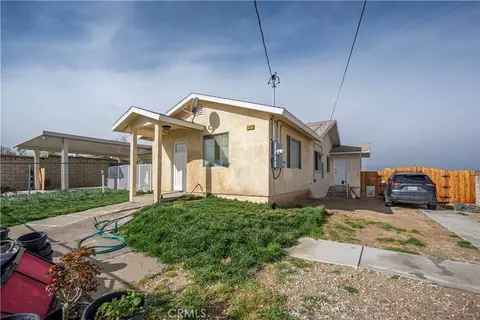 Exterior - 9404 Mesa, Lucerne Valley, CA 92356 photo 5 of 14