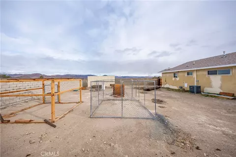 Exterior - 9404 Mesa, Lucerne Valley, CA 92356 photo 10 of 14