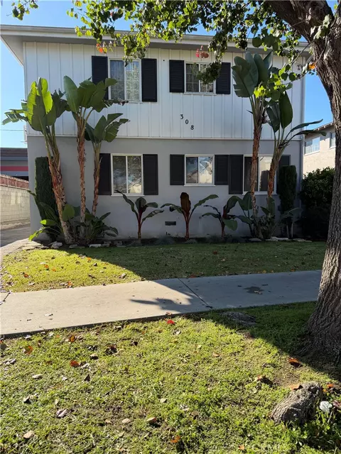 308 E Maple St #3, Glendale, CA 91205