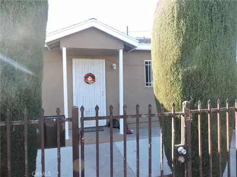 157 E 104th St, Los Angeles, CA 90003
