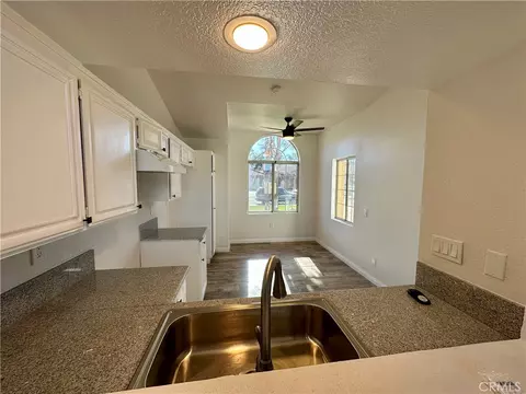 Kitchen - 716 Periwinkle, Perris, CA 92571 photo 1 of 1