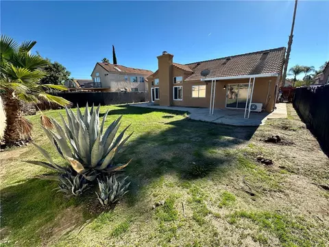 Exterior - 716 Periwinkle, Perris, CA 92571 photo 7 of 7