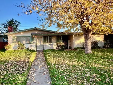 9621 Mills Ave, Montclair, CA 91763