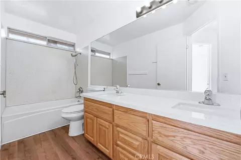 Bath - 338 Mildred, Perris, CA 92571 photo 4 of 4