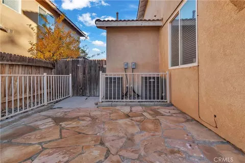 Exterior - 42519 Cinnabar Ct, Lancaster, CA 93536 photo 3 of 3