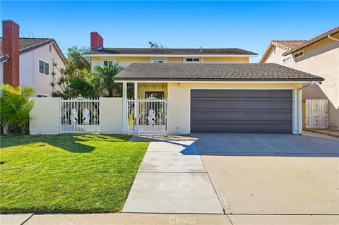 13506 Darvalle St, Cerritos, CA 90703