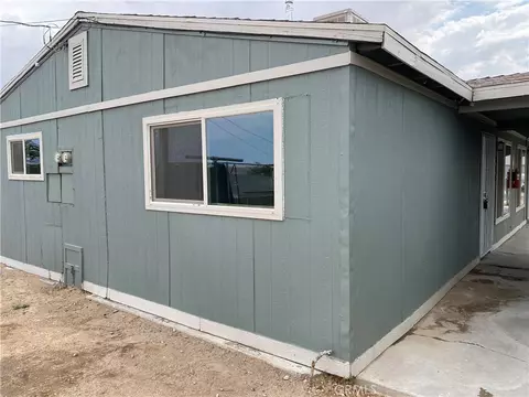 113 W Fredricks St, Barstow, CA 92311 photo 3