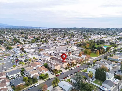 View/Area - 334 S Walnut Ave, Brea, CA 92821 photo 6 of 9