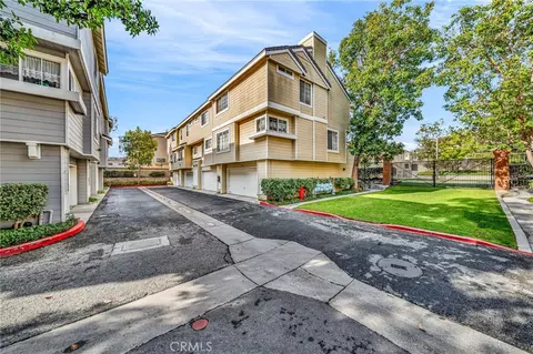 2800 Plaza Del Amo #425, Torrance, CA 90503