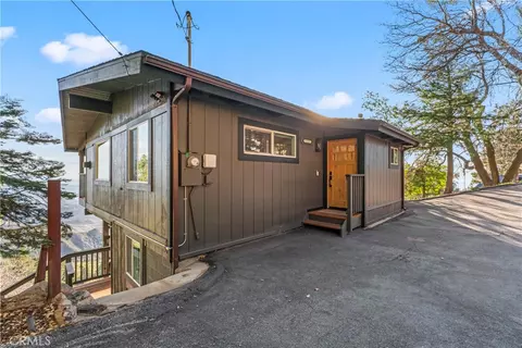 31537 Old City Crk, Running Springs, CA 92382