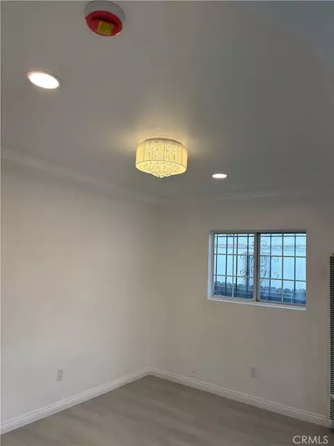 1415 N N Spg, Compton, CA 90221 photo 6