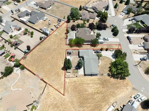 18140 Flare Dr, Tehachapi, CA 93561 photo 4