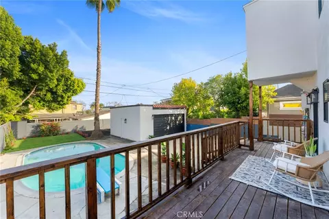 5334 S Hillcrest Dr, Los Angeles, CA 90043