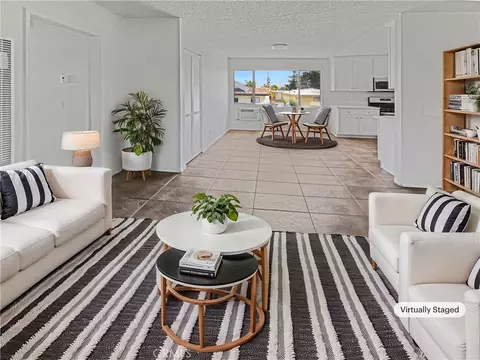 8800 Cedros #209, Panorama City, CA 91402