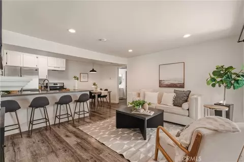 2863 S Fairview UNIT A, Santa Ana, CA 92704