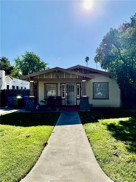 484 Randolph St, Pomona, CA 91768