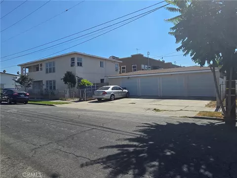 Exterior - 301 W Magnolia St, Compton, CA 90220 photo 2 of 3