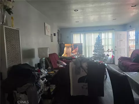 Other - 301 W Magnolia St, Compton, CA 90220 photo 2 of 10