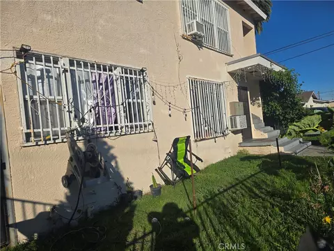 Exterior - 301 W Magnolia St, Compton, CA 90220 photo 3 of 3