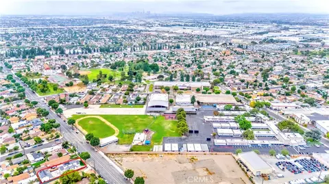 6818 Florence Pl, Bell Gardens, CA 90201