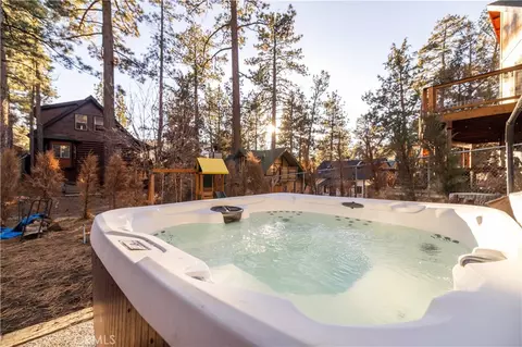 42769 Conifer Dr, Big Bear Lake, CA 92315 photo 19
