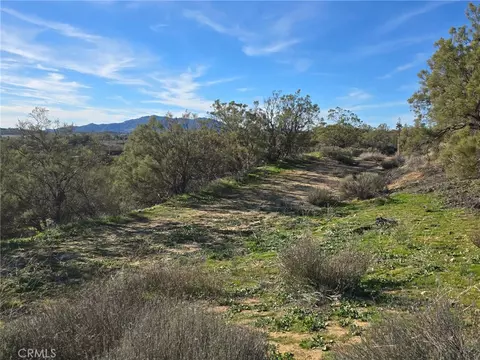 47 Anza Crest Rd, Anza, CA 92539 photo 2