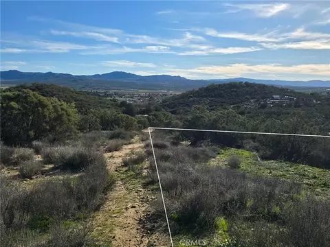 47 Anza Crest Rd, Anza, CA 92539 photo 3