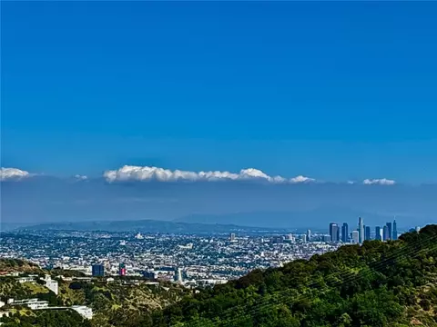 8656 Skyline, Los Angeles, CA 90046