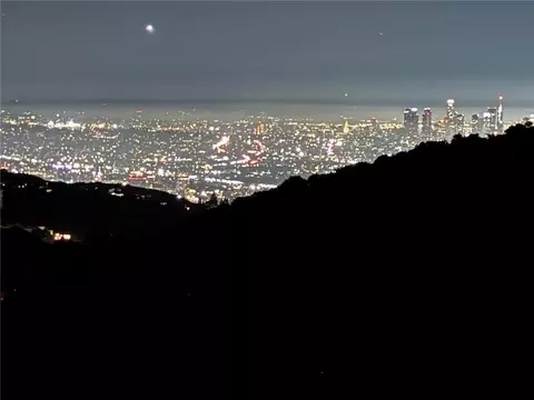 8656 Skyline, Los Angeles, CA 90046