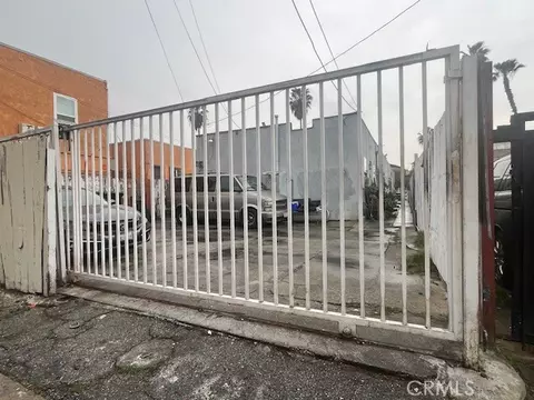 1636 Pacific, Long Beach, CA 90813