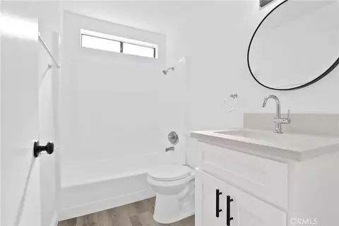 15351 Orange #17, Paramount, CA 90723 photo 8