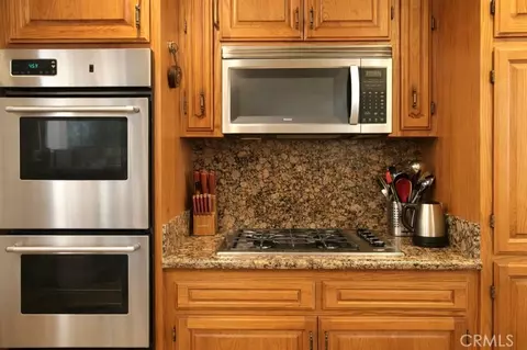Kitchen - 1823 Hillside Dr, Glendale, CA 91208 photo 2 of 2