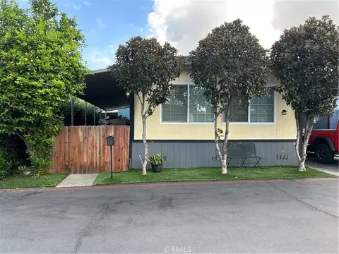 16600 Orange Ave #48, Paramount, CA 90723