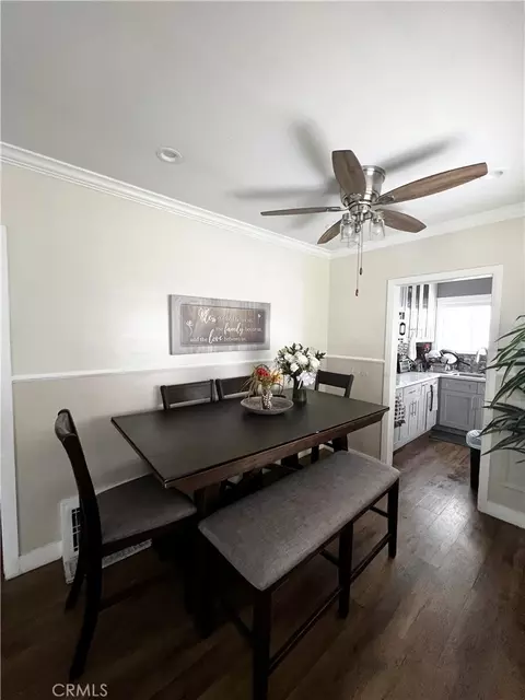 Dining - 940 W Brazil, Compton, CA 90220 photo 1 of 1